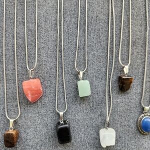 Lot of 20 plus stones and necklaces